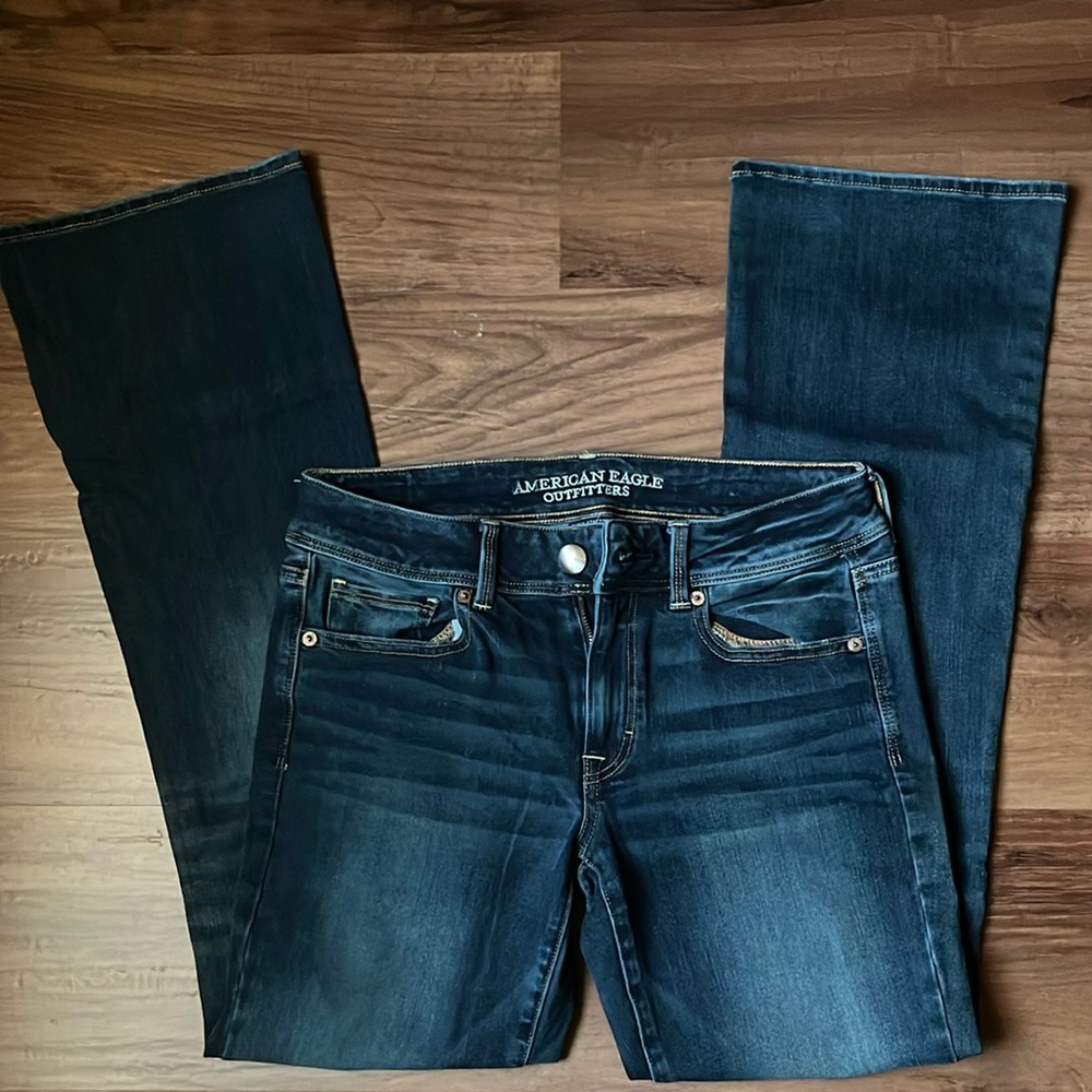 American Eagle Super Stretch Kick Boot Jeans